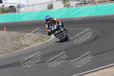 media/Apr-20-2025-AHRMA (Sun) [[393a79c373]]/Race/Group 11 early race/Turn 4b/